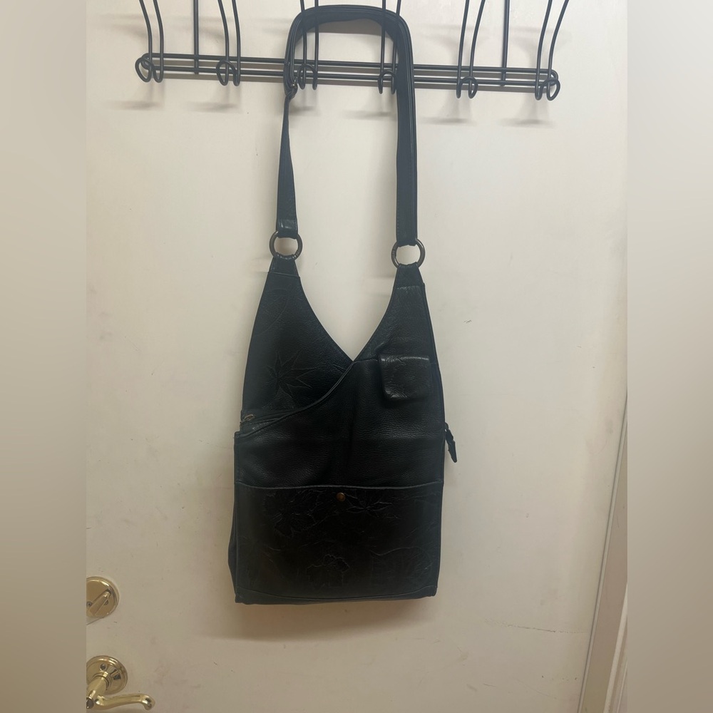Atelier V Cuir